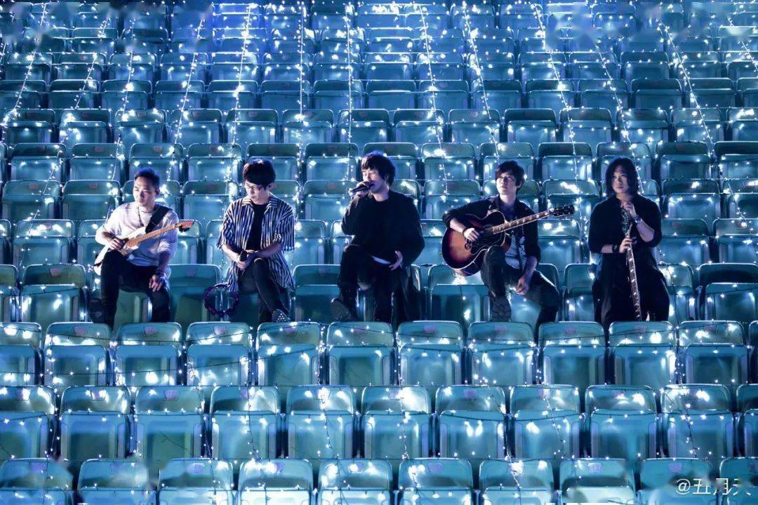 五月天线上跨年演唱会来了!陪你到2021!附直播预约入口!