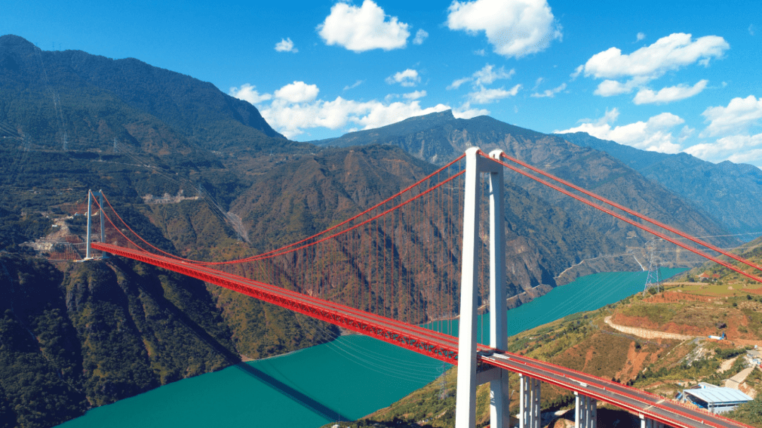 世界最大跨径山区峡谷悬索桥——华丽高速金安金沙江大桥建成通车-搜狐大视野-搜狐新闻