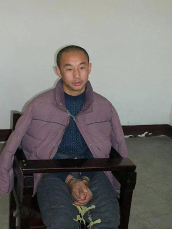 内蒙古呼格吉勒图冤案制造者之一刘旭自缢身亡时任刑警队长