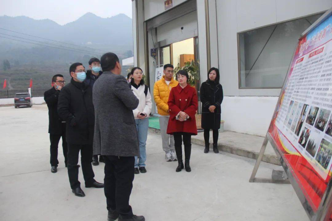 铜仁流人口_铜仁职业技术学院(2)