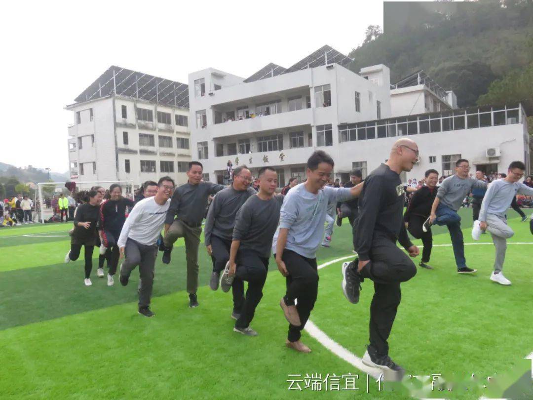 旺沙中学用激情搭建梦想舞台用心弦奏响美妙的乐章