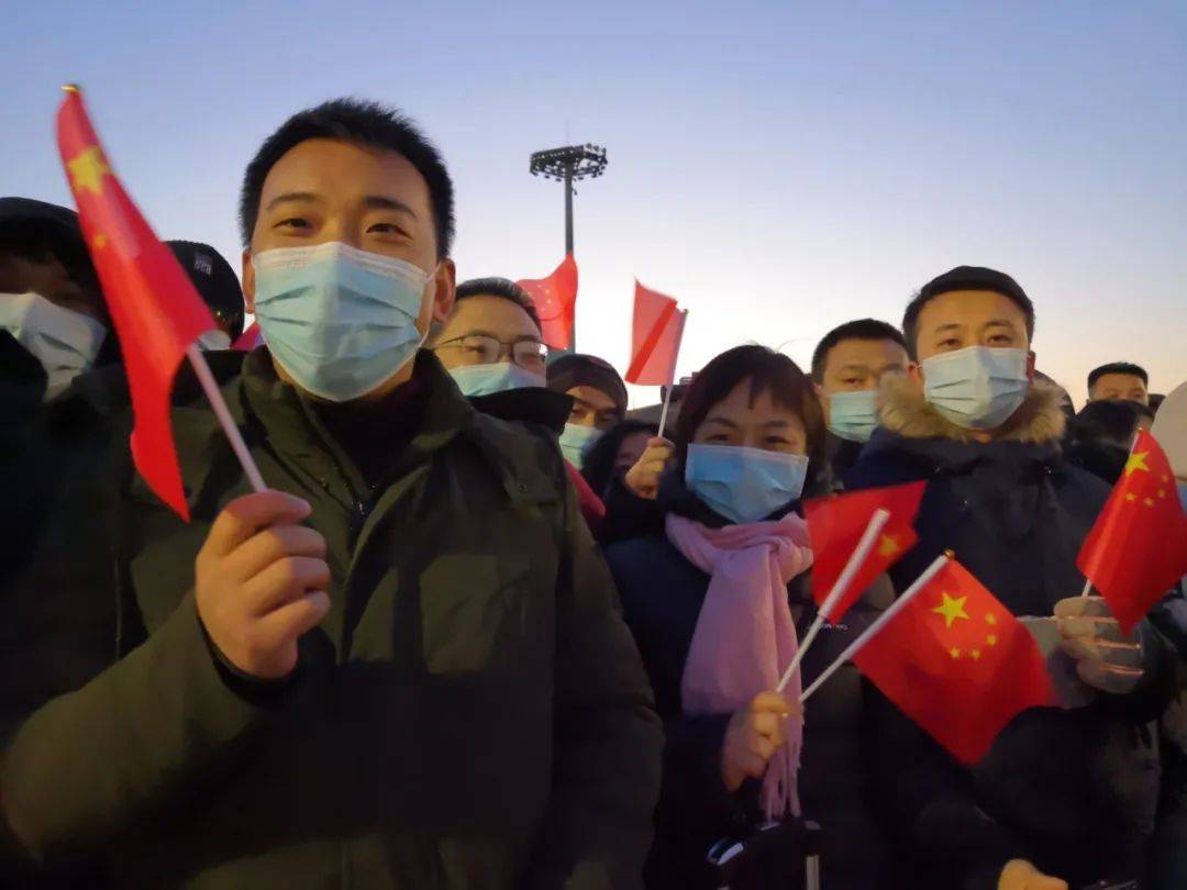 你好，2021！新年第一场天安门广场升旗仪式，完整视频来了！