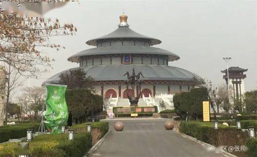 6. 河北沧州吴桥国际杂技大剧院