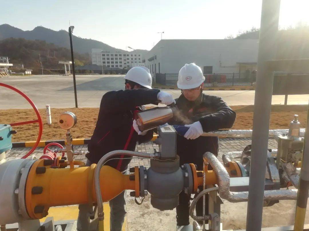 横店镇 gdp_横店影视城图片