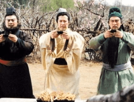 甚是喜爱刘备 f9532f0507f3430bbbe100700ef406d0.png