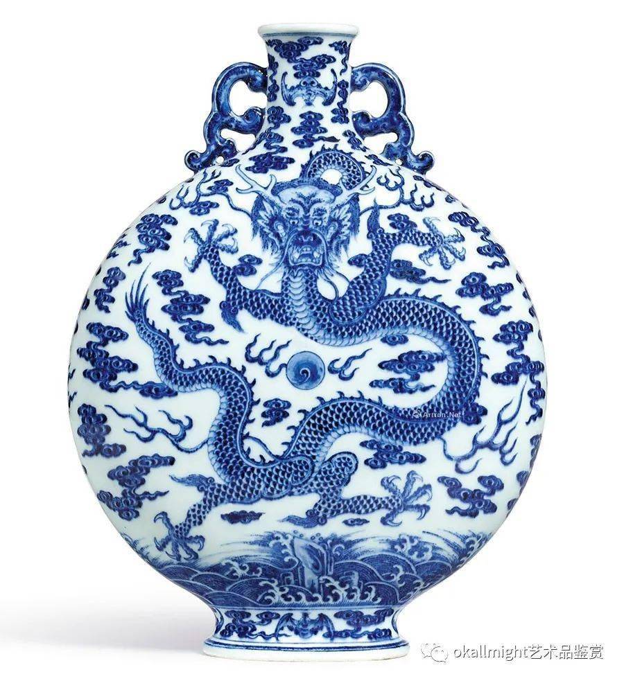 清乾隆青花開窓龍鳳呈祥福寿抱月瓶 景徳鎮 陶磁器 装飾品 現代工芸品美術品 置物 清乾隆青花開窓龍鳳呈祥福寿抱月瓶 景徳鎮 陶磁器 装飾品 現代