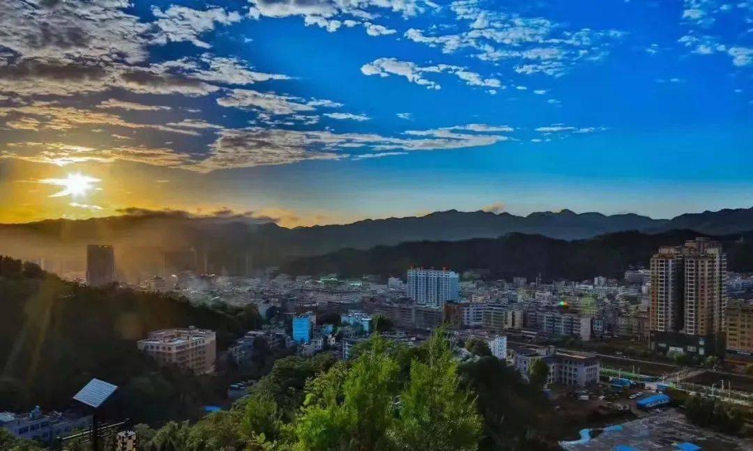 成语楚什么山_成语故事图片(3)