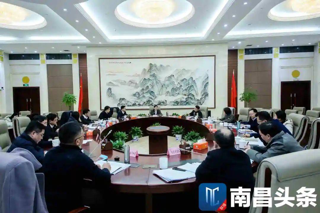 做大经济总量讲话_做大做强再创辉煌