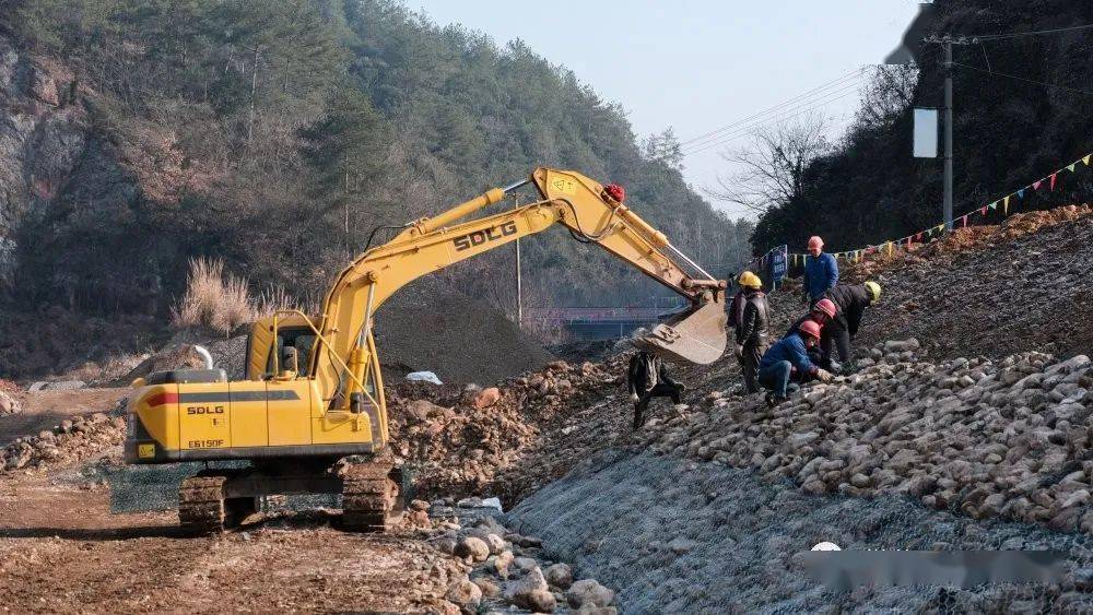 项目建设如火如荼正在加紧施工中 3491f3574b54409c8c74d92a78665204.jpeg