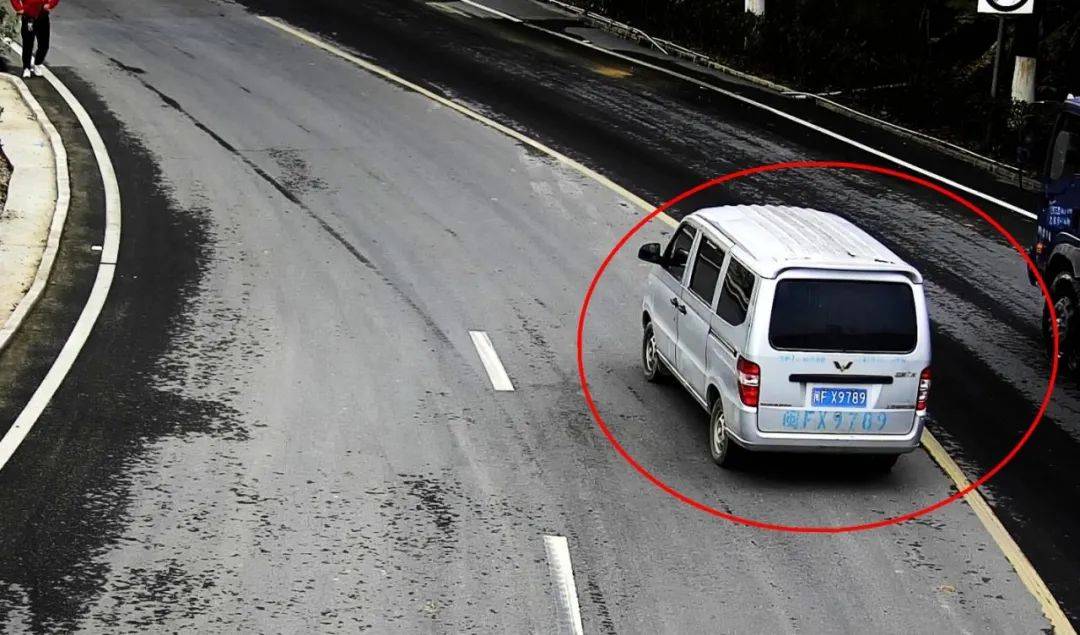 什么情况下属于违规停车 c66949ccfb4d40ad8da3501043a4f1bd.jpeg