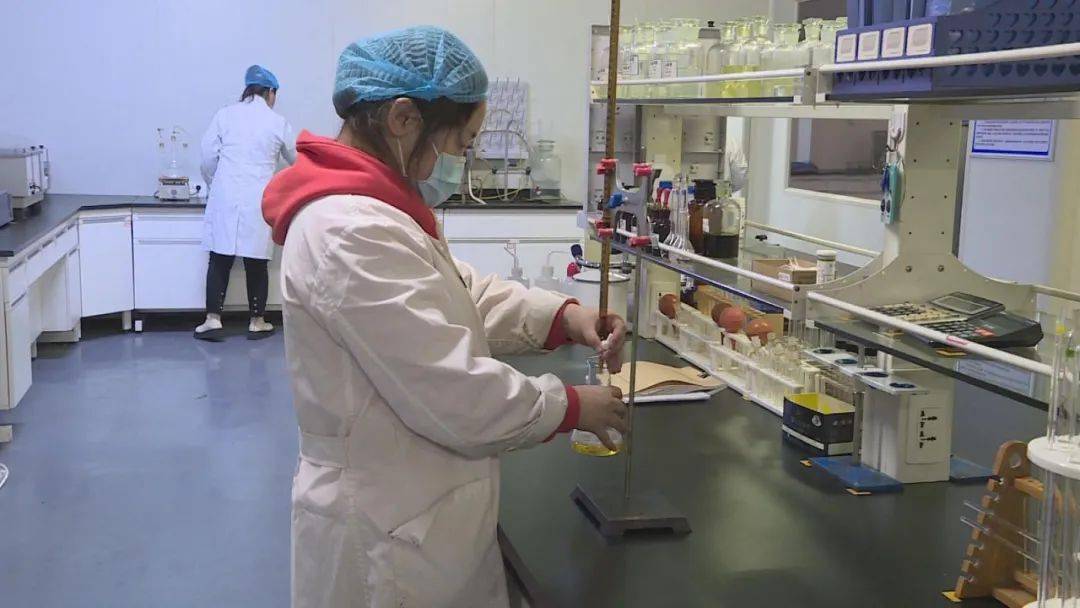 五大连池gdp_五大连池风景区图片