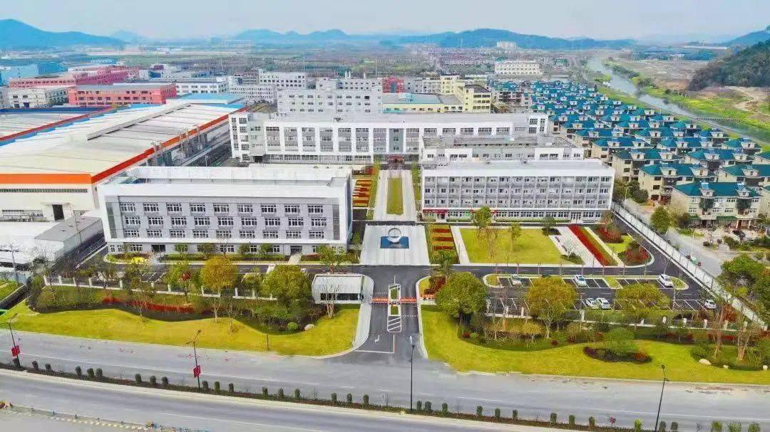 2020集美区经济总量_再见2020你好2021图片