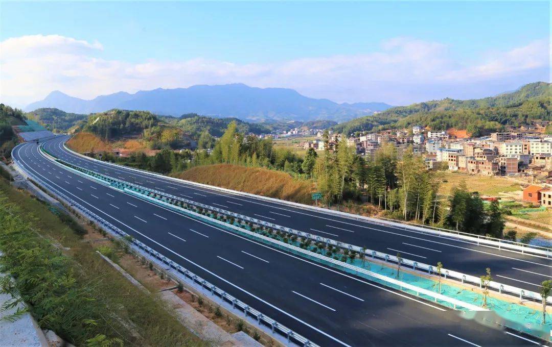 建宁县有多少人口_春风十里,不如在清新福建梨花飘雪的 建宁花海跑 中遇见你(3)