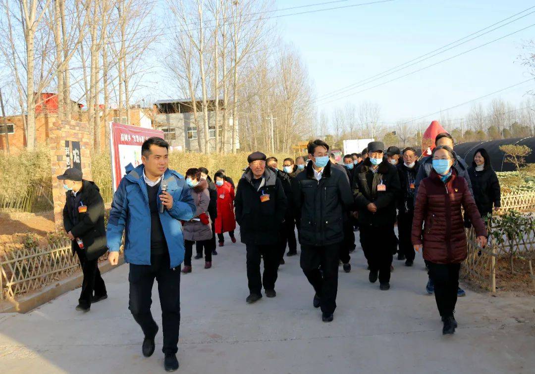 老干部视察重点项目_离退休老干部关注汝阳县发展_汝阳县重点工程参观视察