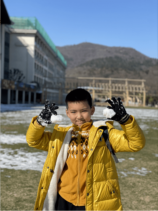 指导老师 解文倩天正小学四(6)班 何易霖"公牛"的故事一周无水,人则虚