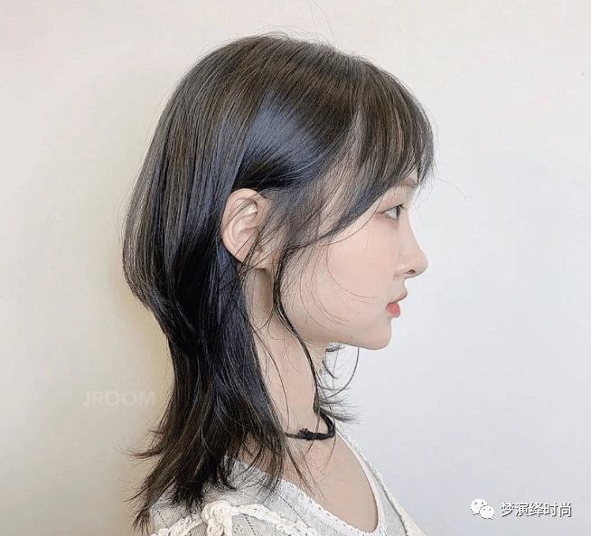 2021大火的"高层次锁骨发"_发型