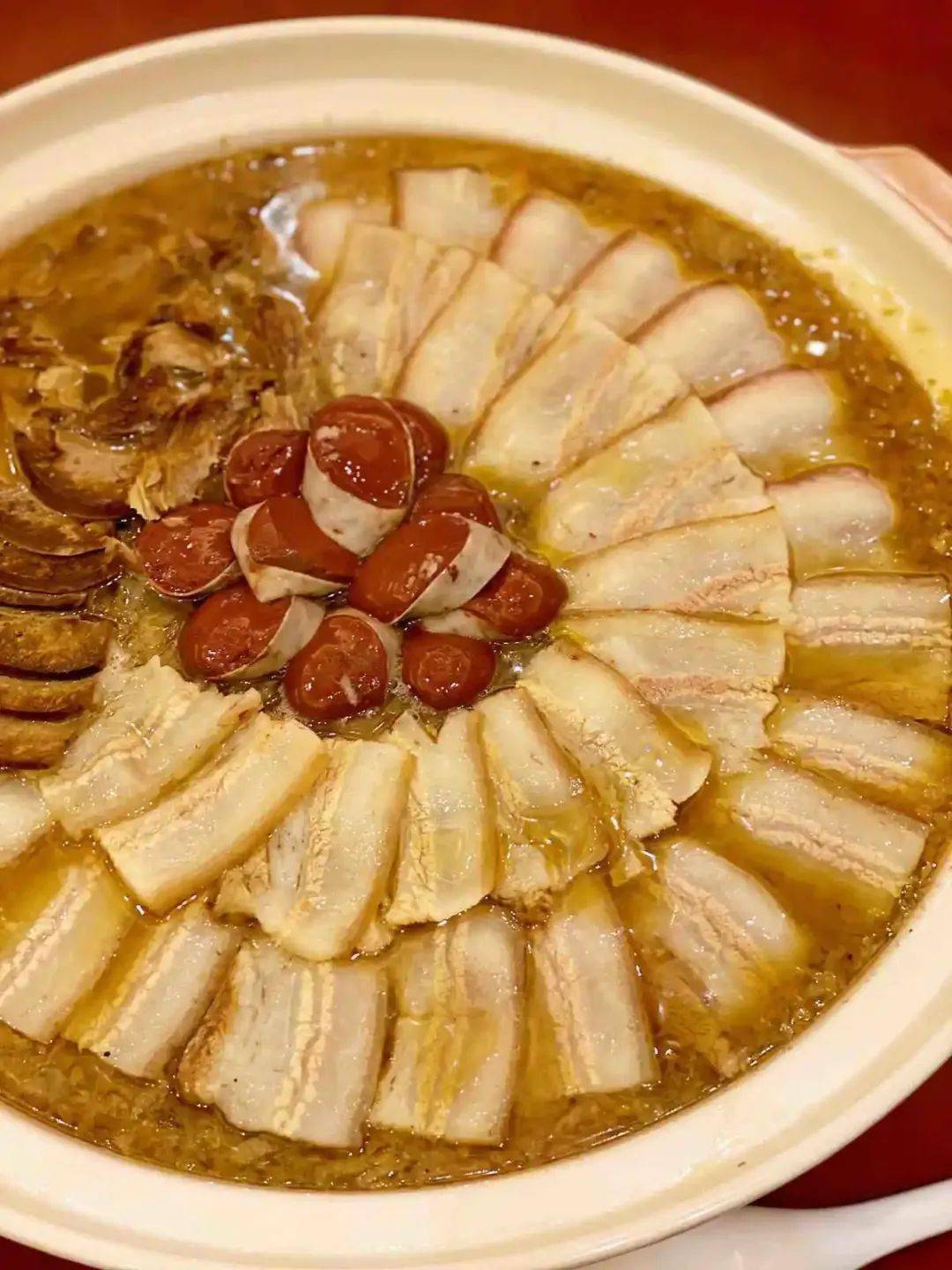 东北之行哈尔滨吃喝一天去雪乡吃杀猪菜