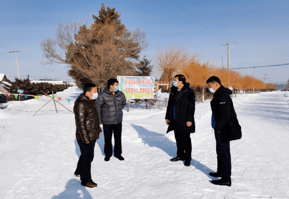 会后,张延波同志实地查看了新兴林场疫情防控工作落实情况.