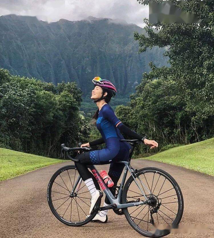 女人骑车,男人应该感到骄傲