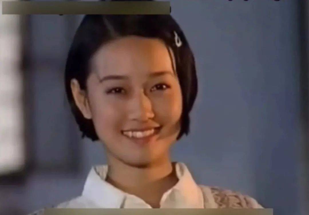 恐怕很少有人记得马伊琍1996年在《真空爱情记录》里扮演的女二号夏文