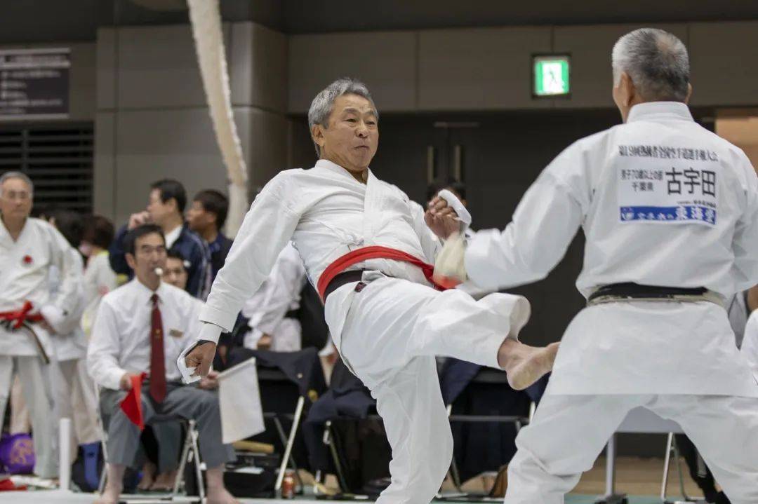 入侵日本的空手道