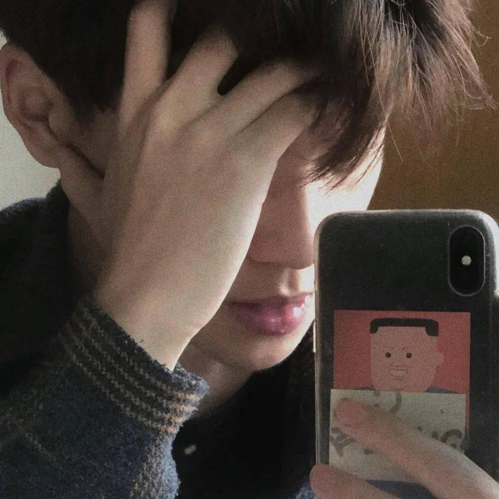 情侣头像959995999599黑白动漫女头得积攒了多少无奈和