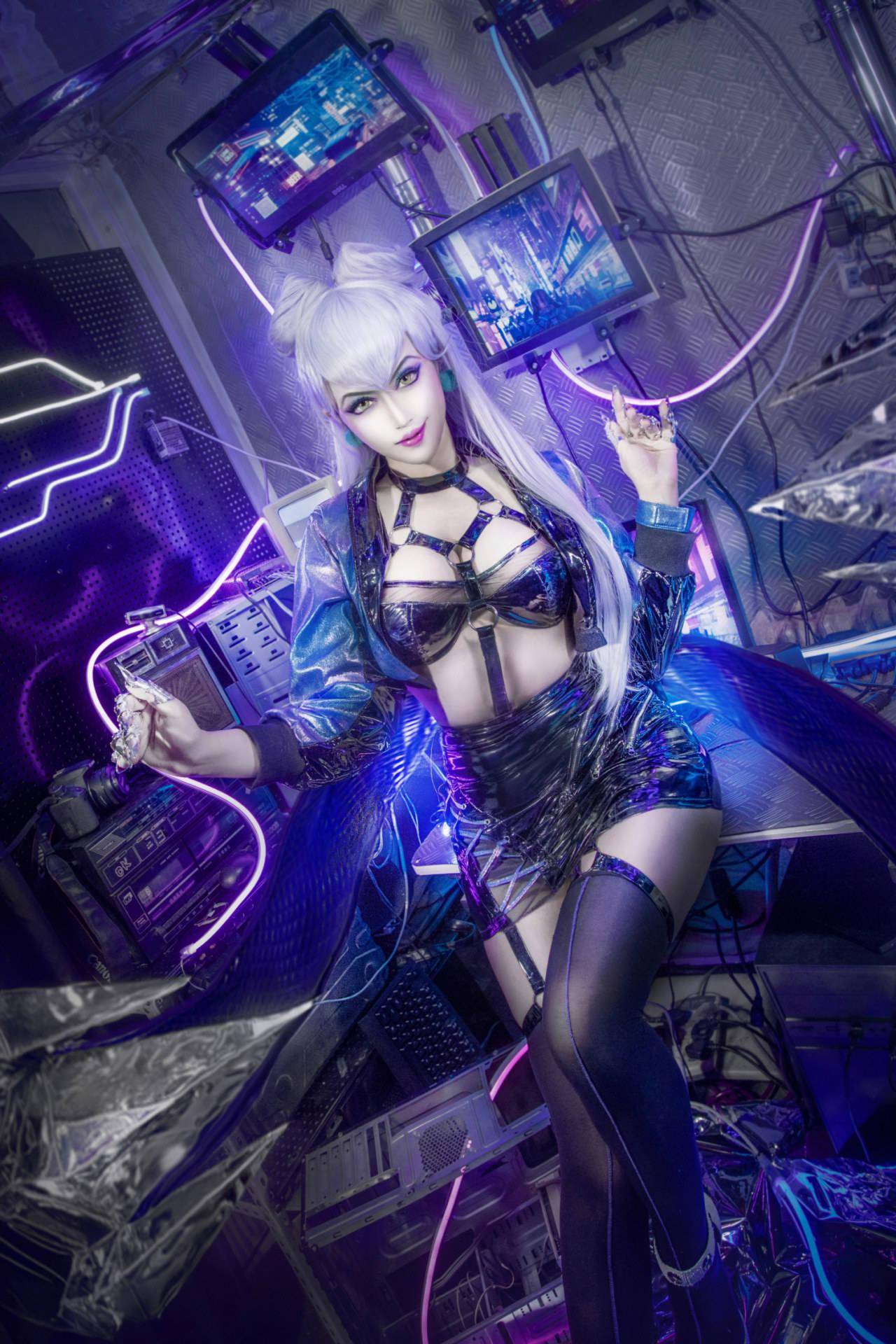 英雄联盟 寡妇制造者伊芙琳cosplay