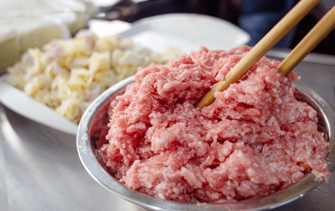 76 我在合肥还吃过一家20几年的安庆馄饨,馄饨空气感十足,像小泡泡一