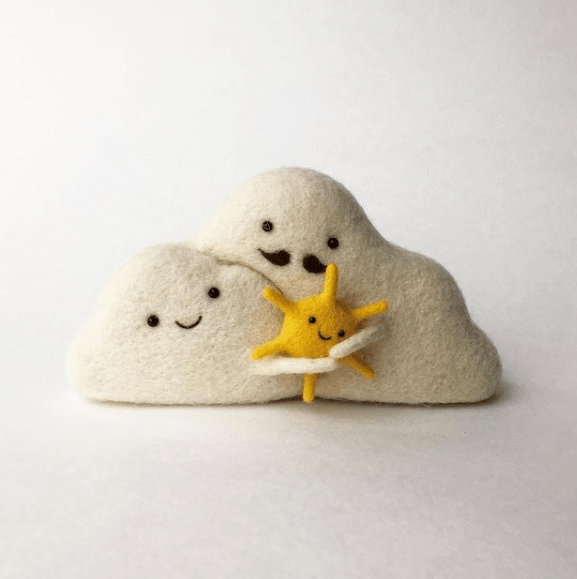 ▽萌萌哒小兔子▽白云和它的雨点好朋友▽活火山托举小太阳▽两座雪山