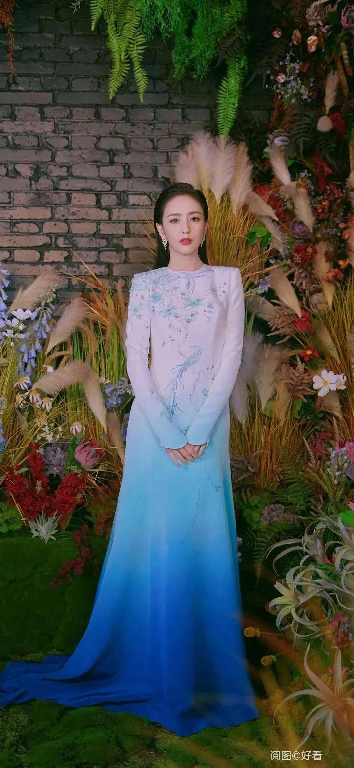 美女明星气质写真图集,时尚靓丽,性感迷人!_举报