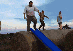 4704db81d165480ea84208566fd57ed1.gif