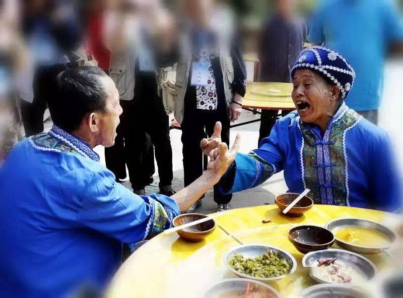 划拳:"一手定乾坤"