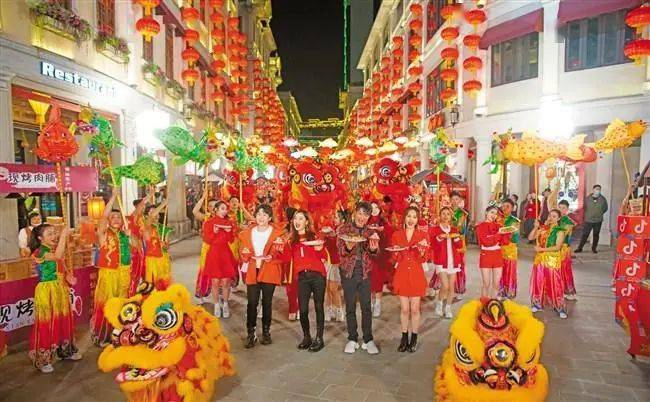 小公园上热搜了!湖南卫视华人春晚汕头分会场年味满满