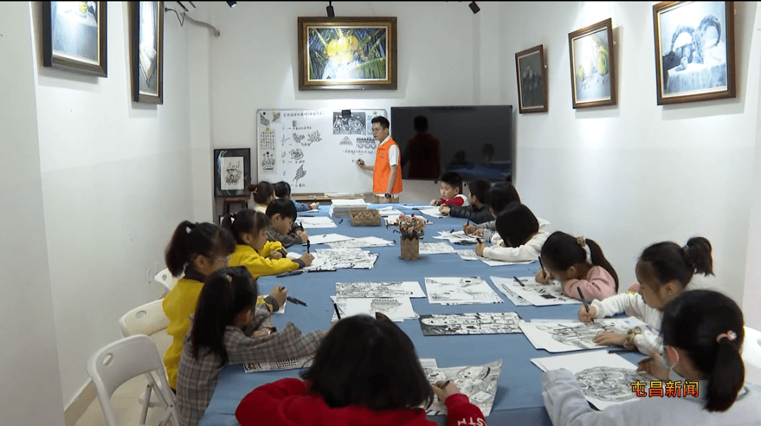 春节特别节目最美家乡是屯昌屯昌绘画新生代陈业杰