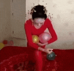 搞笑gif:论发型对一个女生的重要性,从小萝莉变御姐