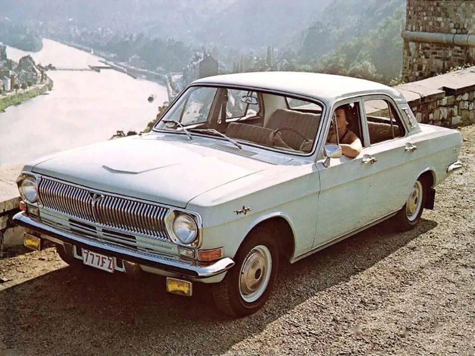 设计周边 | 60年代打破苏联传统印象的汽车设计