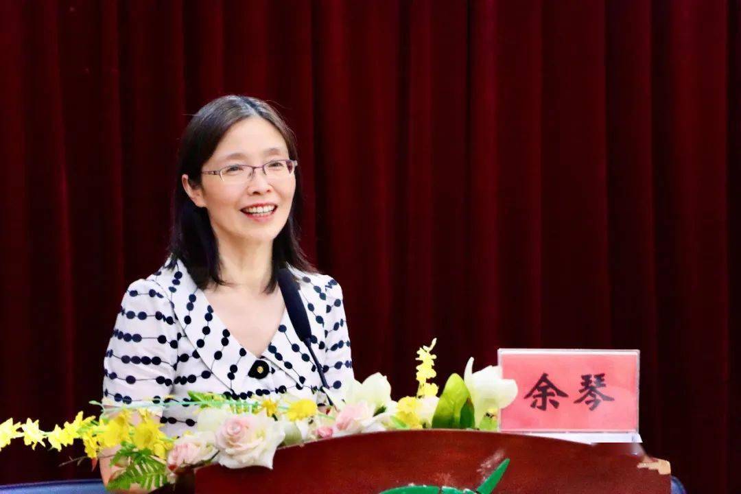 浙江省教研员余琴:如何理解统编教材倡导的课外阅读课程化