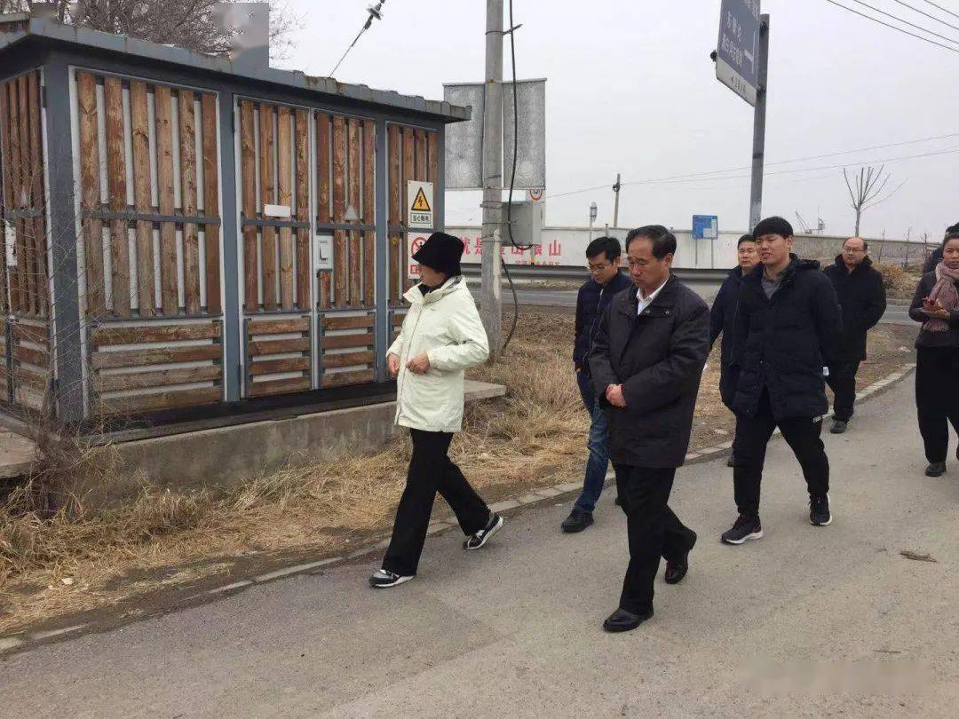 市有关部门调研宁河区廉庄镇卫星引河闸水质情况