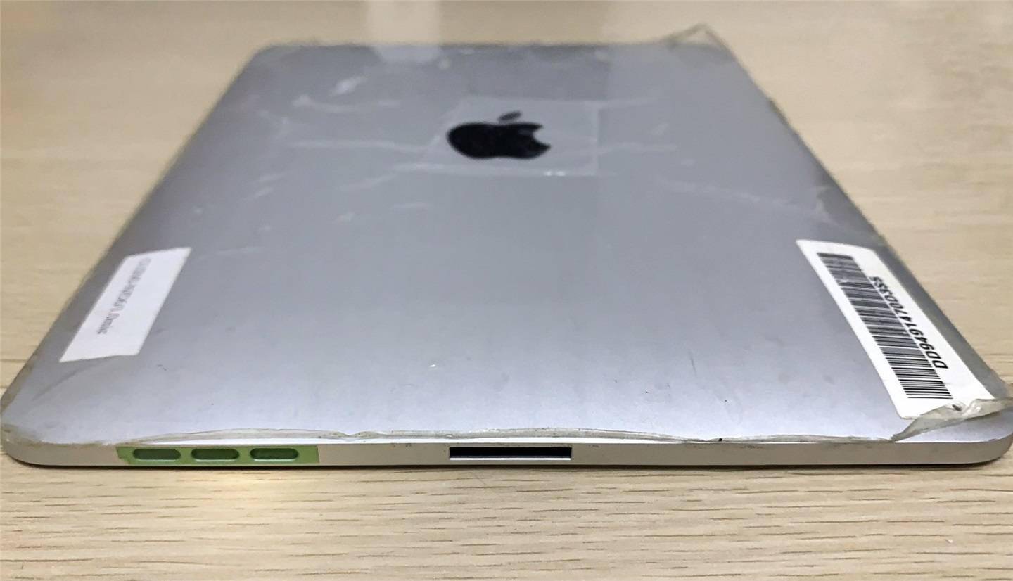 苹果ipad 第一代原型机曝光:采用双基座设计