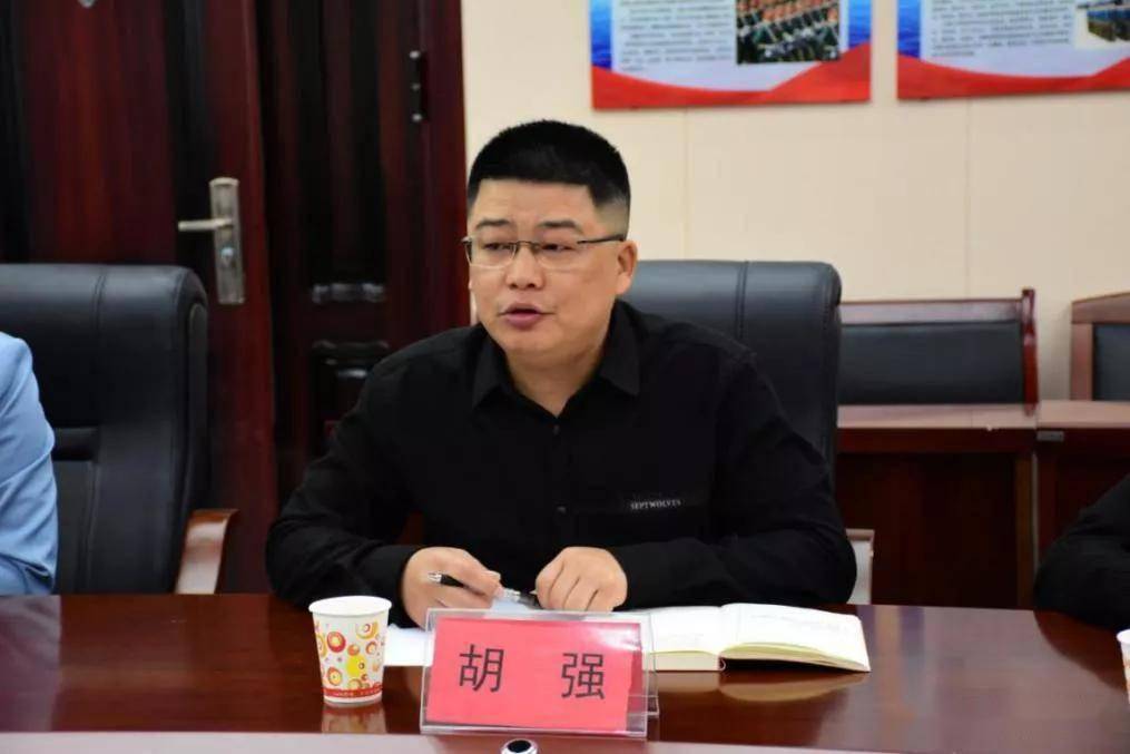 桃源县人大常委会党组书记,主任江志晖走访人大代表