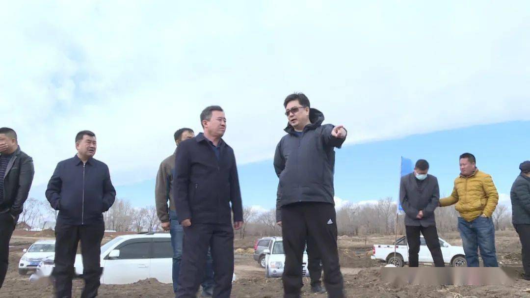 索曙辉调研督导灌区工程建设