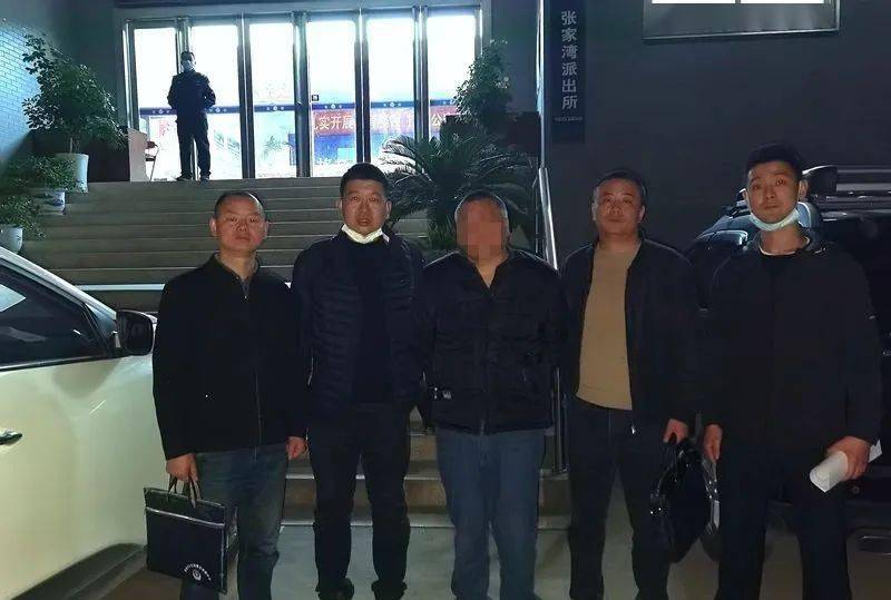 安乡警方成功抓获潜逃22年杀人逃犯_杨某春