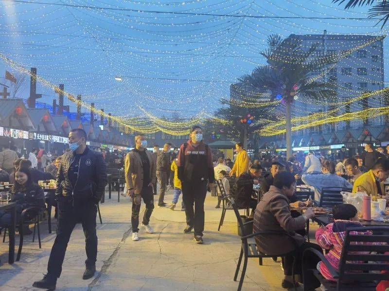 新疆各地夜市开张?逛吃逛吃,安排!