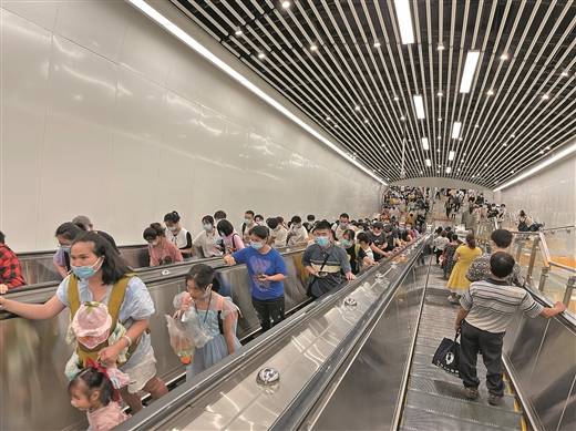 南宁地铁客流日均超百万人次_客运量