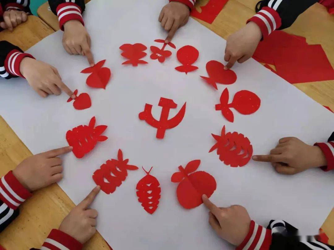 童心向党 刻刀传情 ---太子河区望水台小学开展剪纸创作活动
