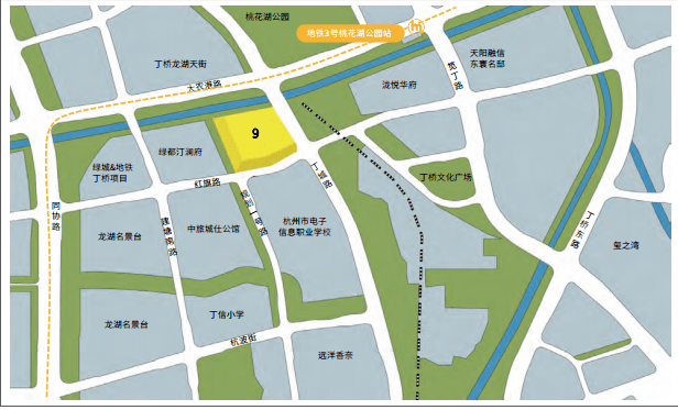 大农港路与丁城路交叉口,对面就是丁桥龙湖天街,桃花湖公园,距离在建