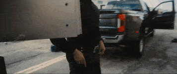 除了本周上映的新片,还有不少非院线的优秀影视剧,益达也为大家推荐