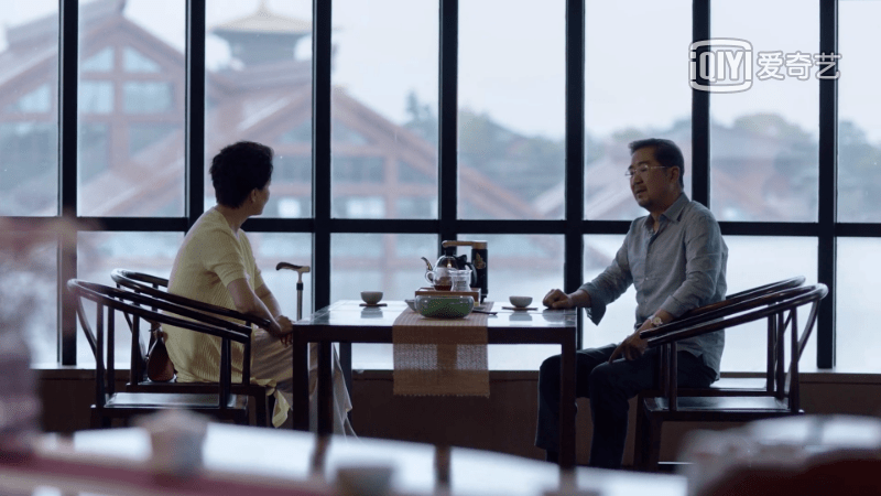 君山与颜鹏经常打网球的网球场但很多取景地都在上海本剧虽以虚构的江