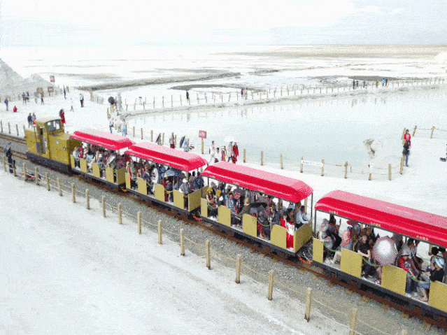 国家湿地公园天峻草原天峻石林7大柴旦翡翠湖水上雅丹大柴旦温泉(来源