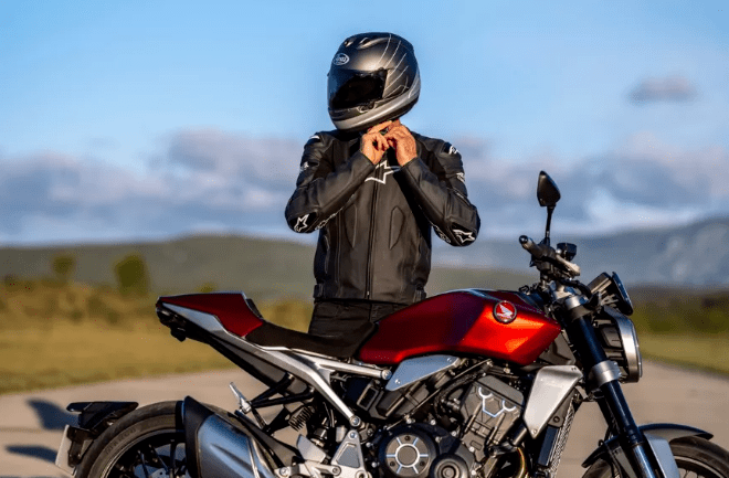 2021款cb1000r,cb1000r2021 【接受预定】本田2021款cb1000r,更时尚的外观,更科技